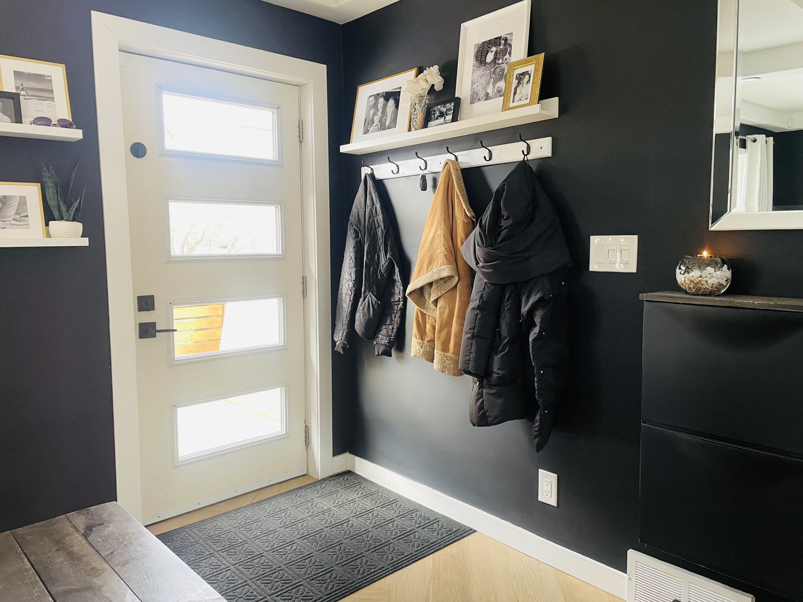 open concept entry way storage bench, boot tray and coat hooks